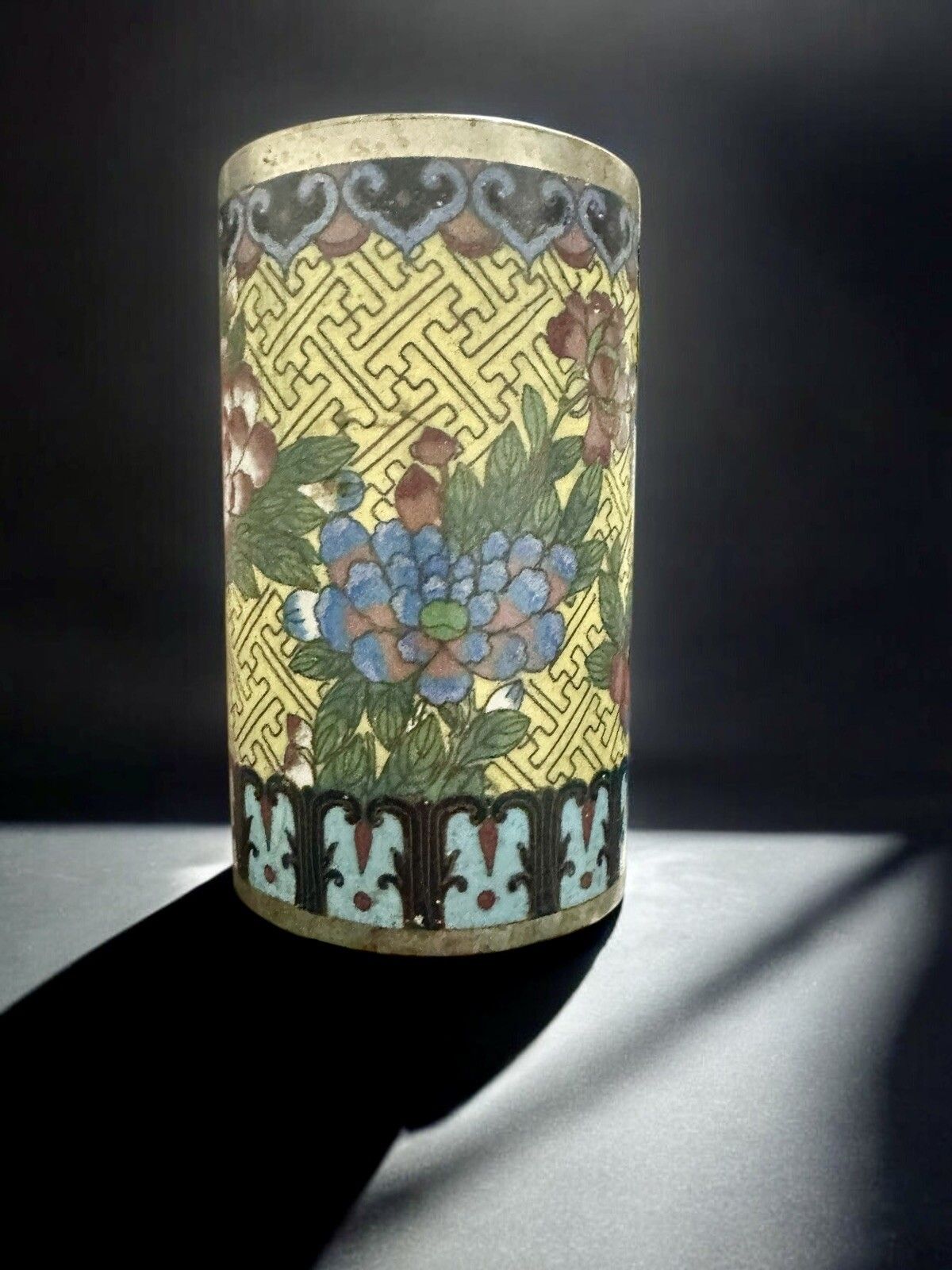 Oriental  Cloisonné On Paktong Enamel Brush Pot 19th Century Height 12cm photo furniture