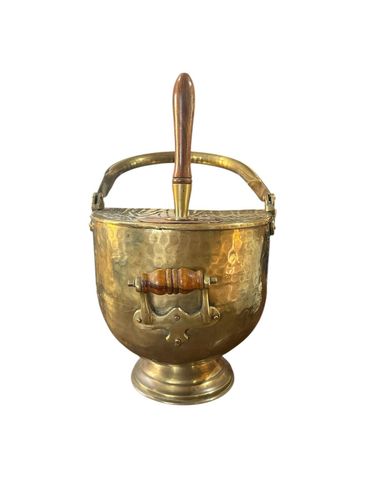 Victorian Coal Scuttle Brass Fireside Bin With Integral Copper Shovel photo Home Fixtures