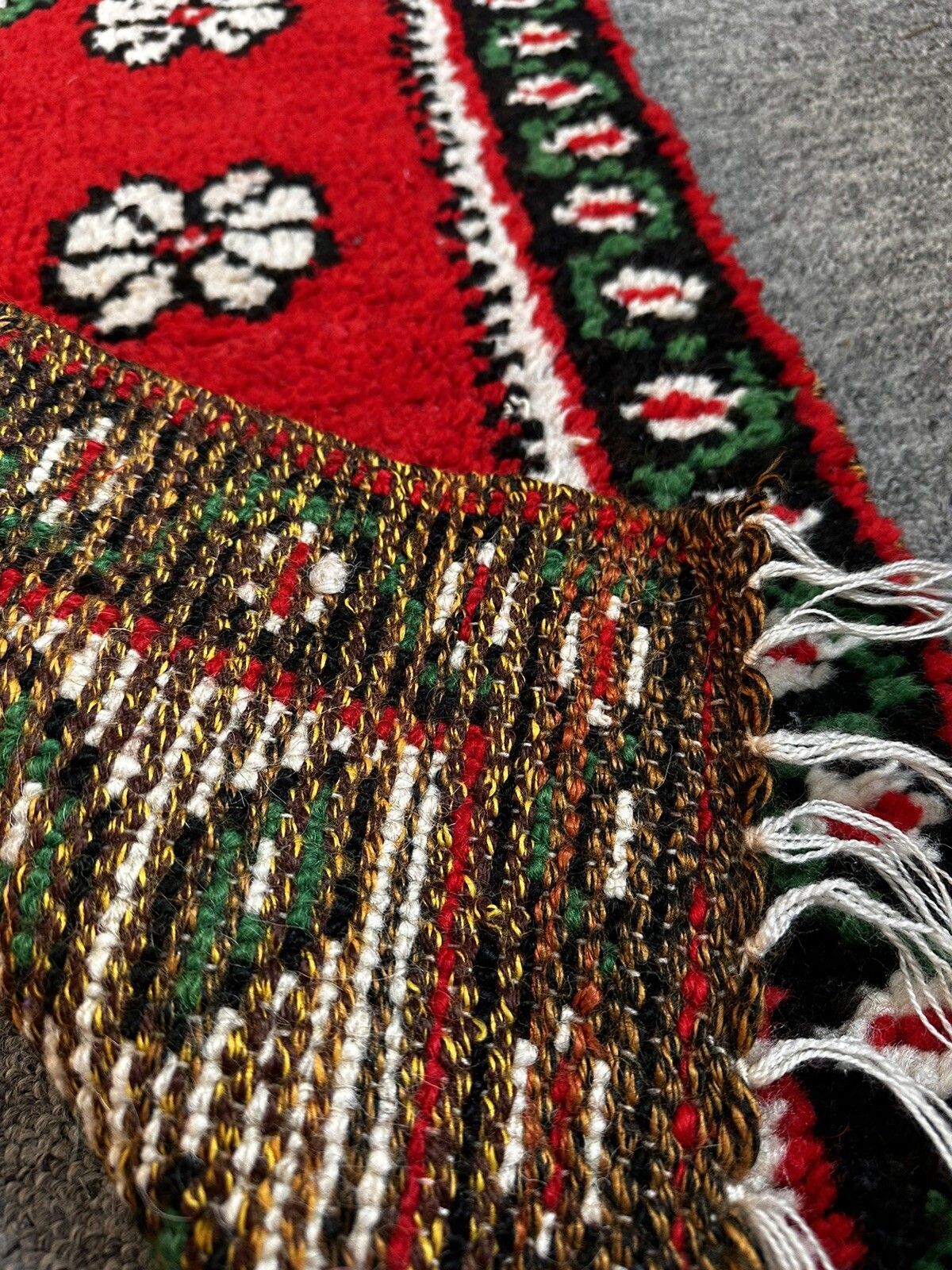 Vintage Eastern Kilim Wool Tassel Rug  110cm By 45cm photo 50.0