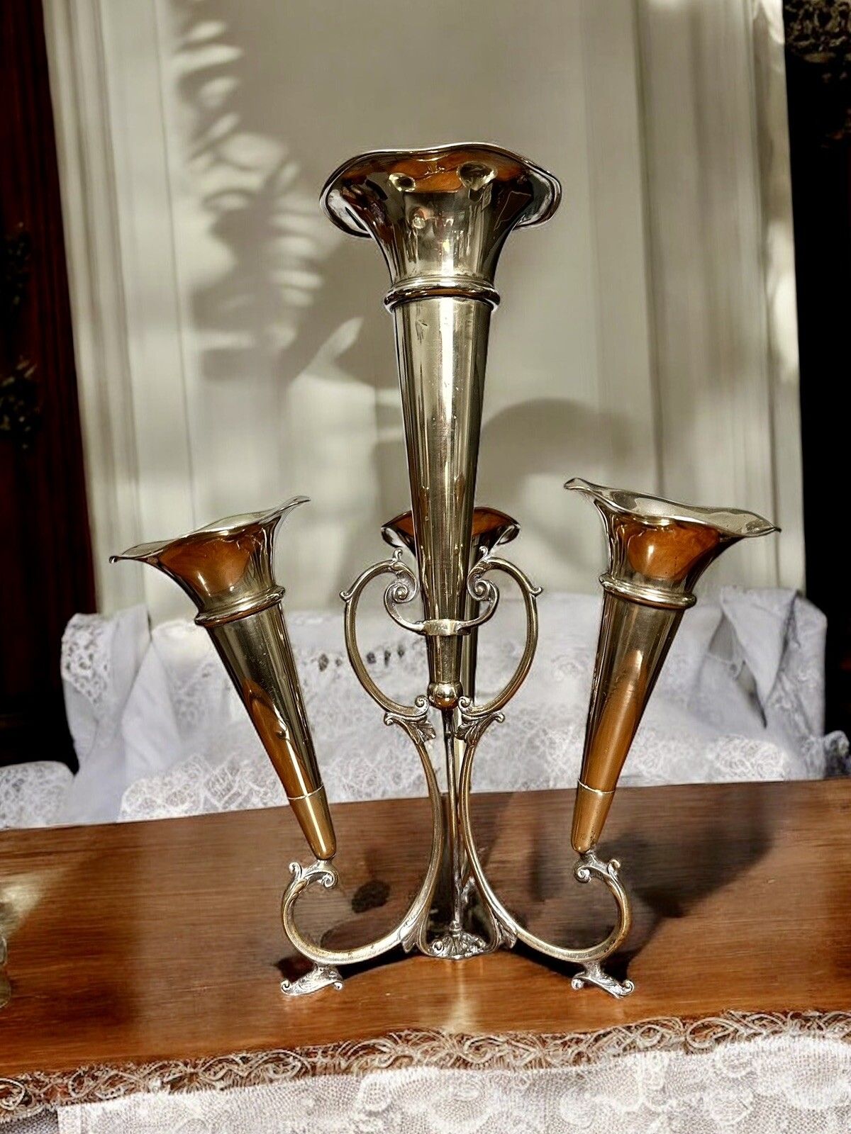 Vintage Silver Plate English Epergnes Tulip 4 Vases photo furniture
