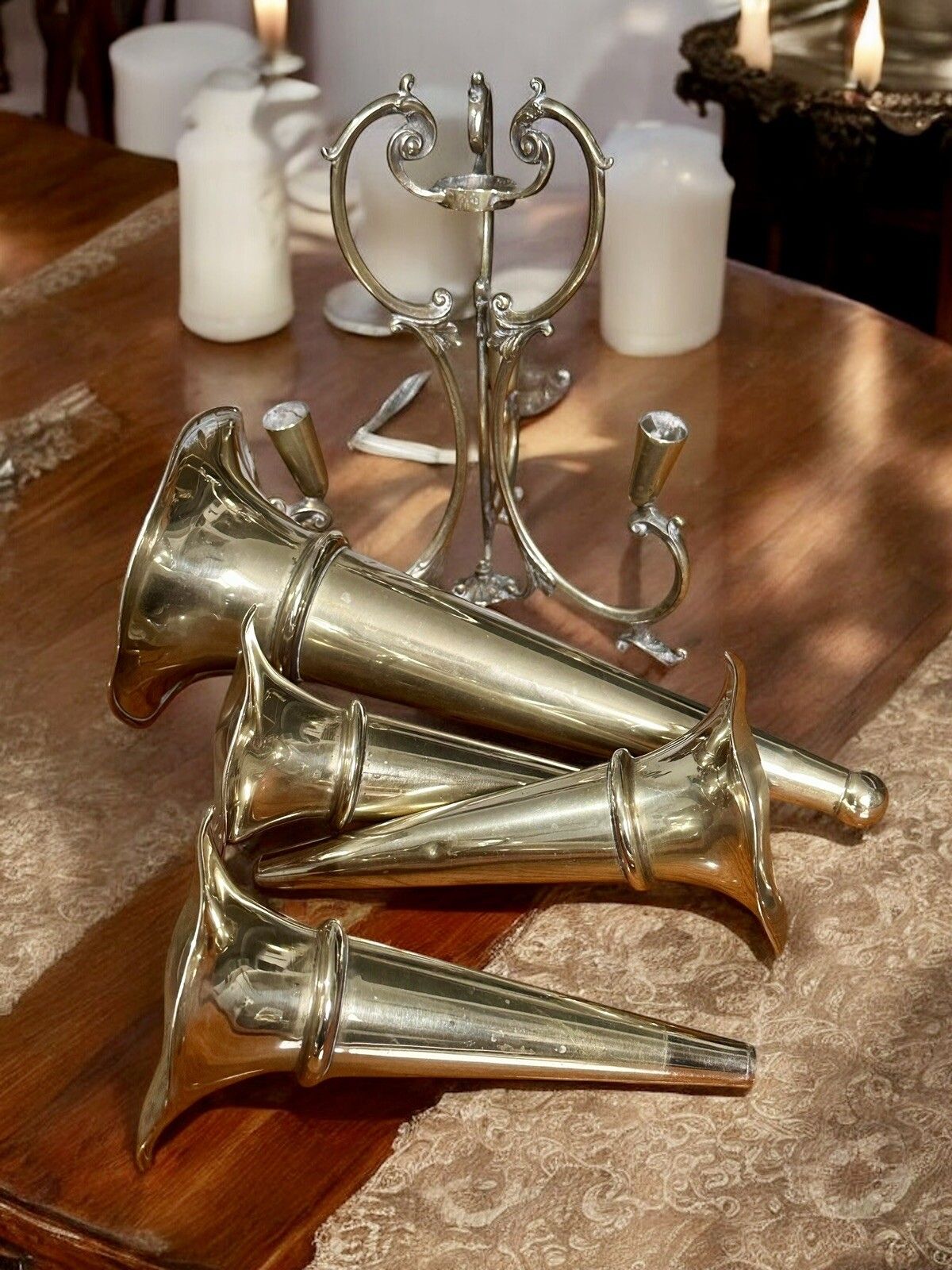 Vintage Silver Plate English Epergnes Tulip 4 Vases photo vinterior