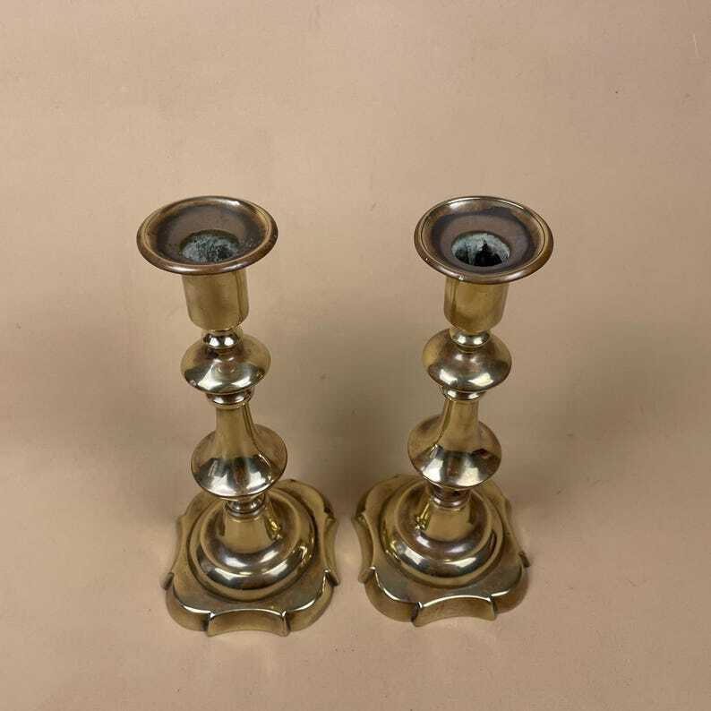 Antique Matching Pair Of 2 Gold Solid Brass Metal Candlestick Candle Stick Ornate Vintage Taper Dinner Candlesticks Set photo vinterior