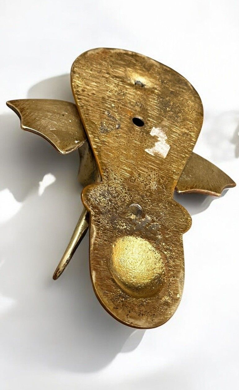 Antique Brass Elephant Door Tapper photo 75.0
