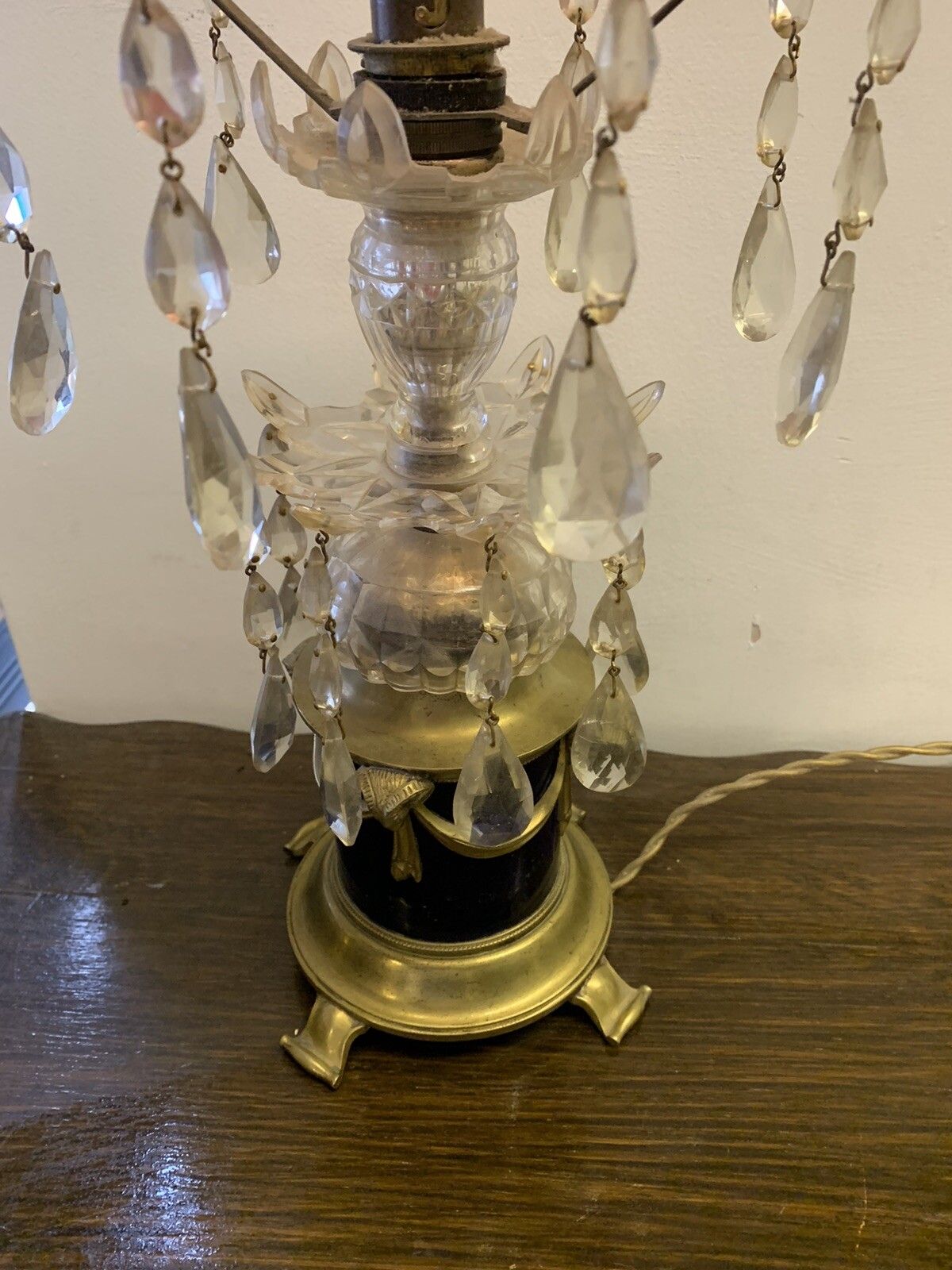 Outstanding Antique Victorian Parlour Table Lamp Cranberry Shade photo vinterior