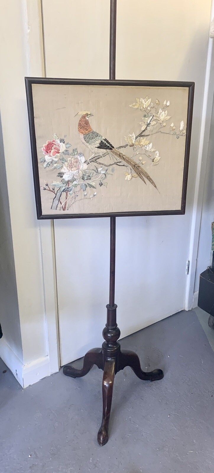 Victorian Mahogany Fire Screen With Tapestry Screen Stunning Country House photo furniture
