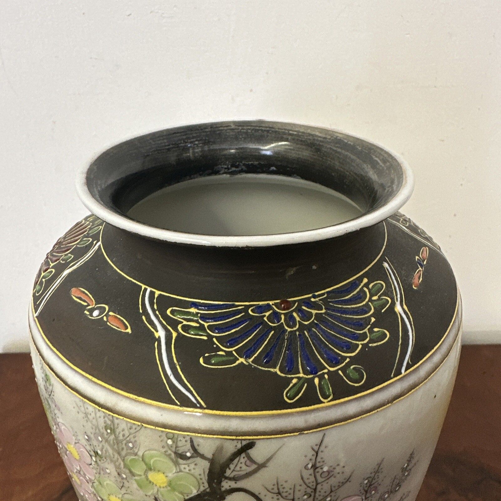 Antique Oriental Japanese Handpainted Satsuma Vase￼ Stamp To Base 25cm H photo Home Decor