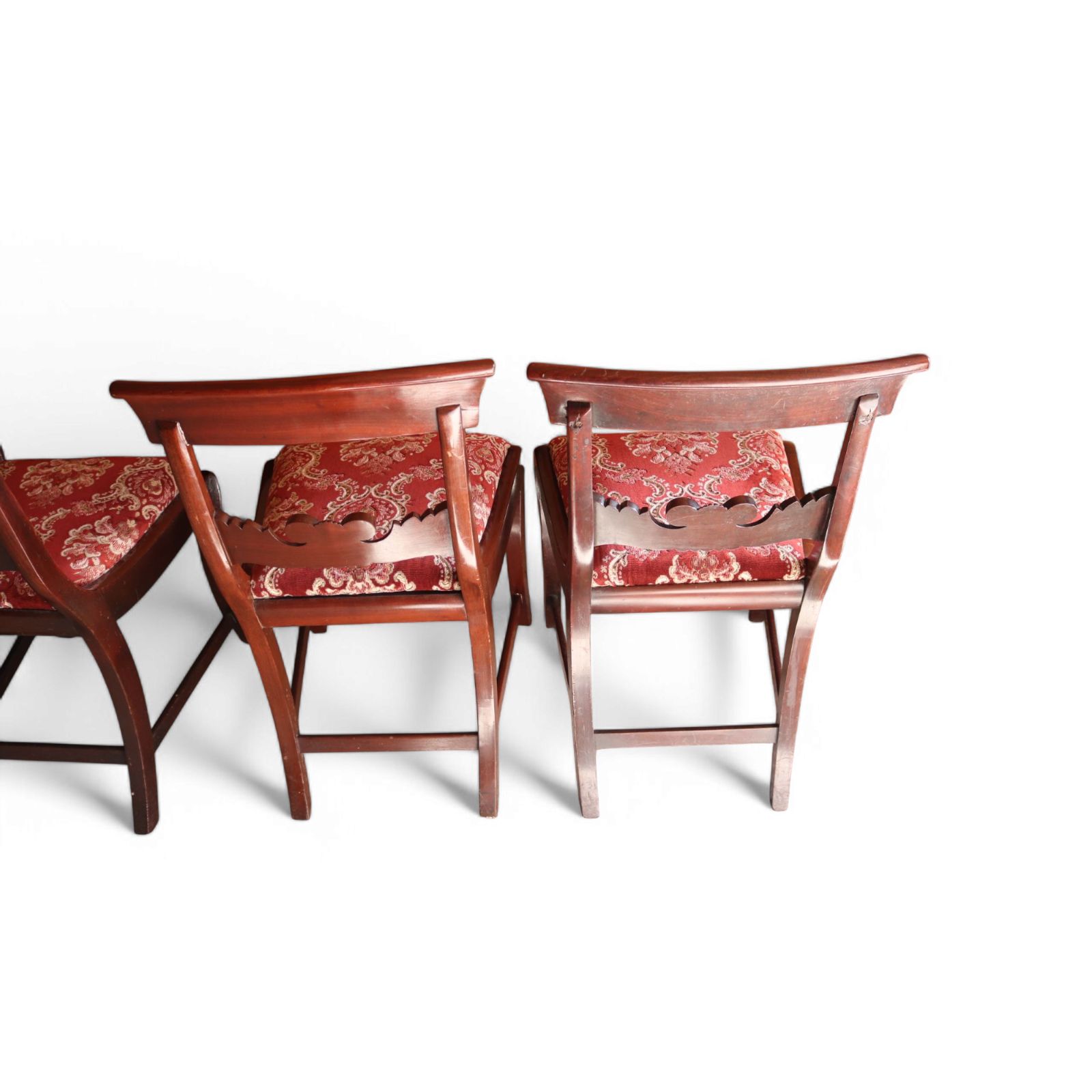 photo furniture Set Of 4 Regency Style Antique Bar Back Sabre Leg Mahogany Dining Chairs