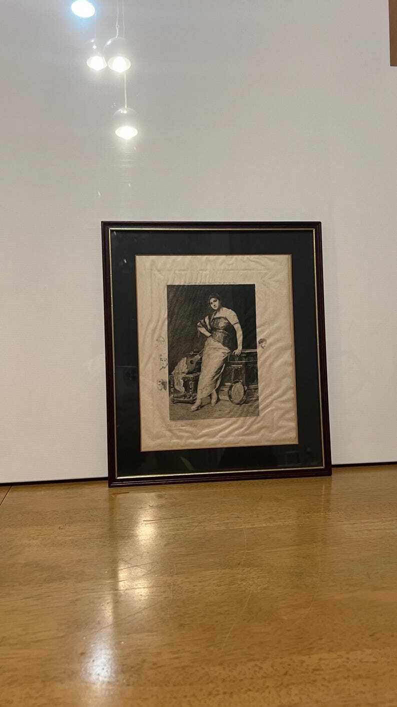 1889 Signed Etching "Tambourine Girl" By Ricardo De Los Ríos – Framed Antique Print photo furniture