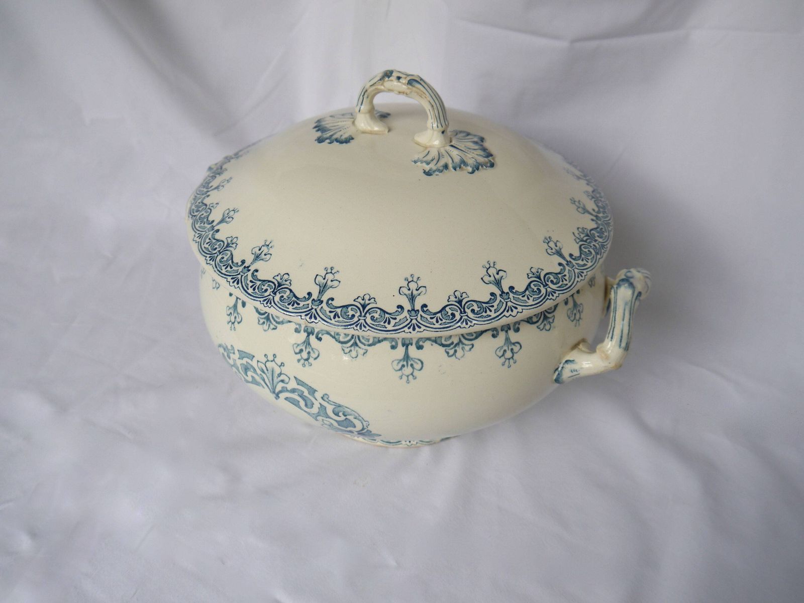 Vintage French Soup Tureen, Ironstone Soup Tureen, Antique Serving Bowl, Vegetable Serving Dish, photo buy