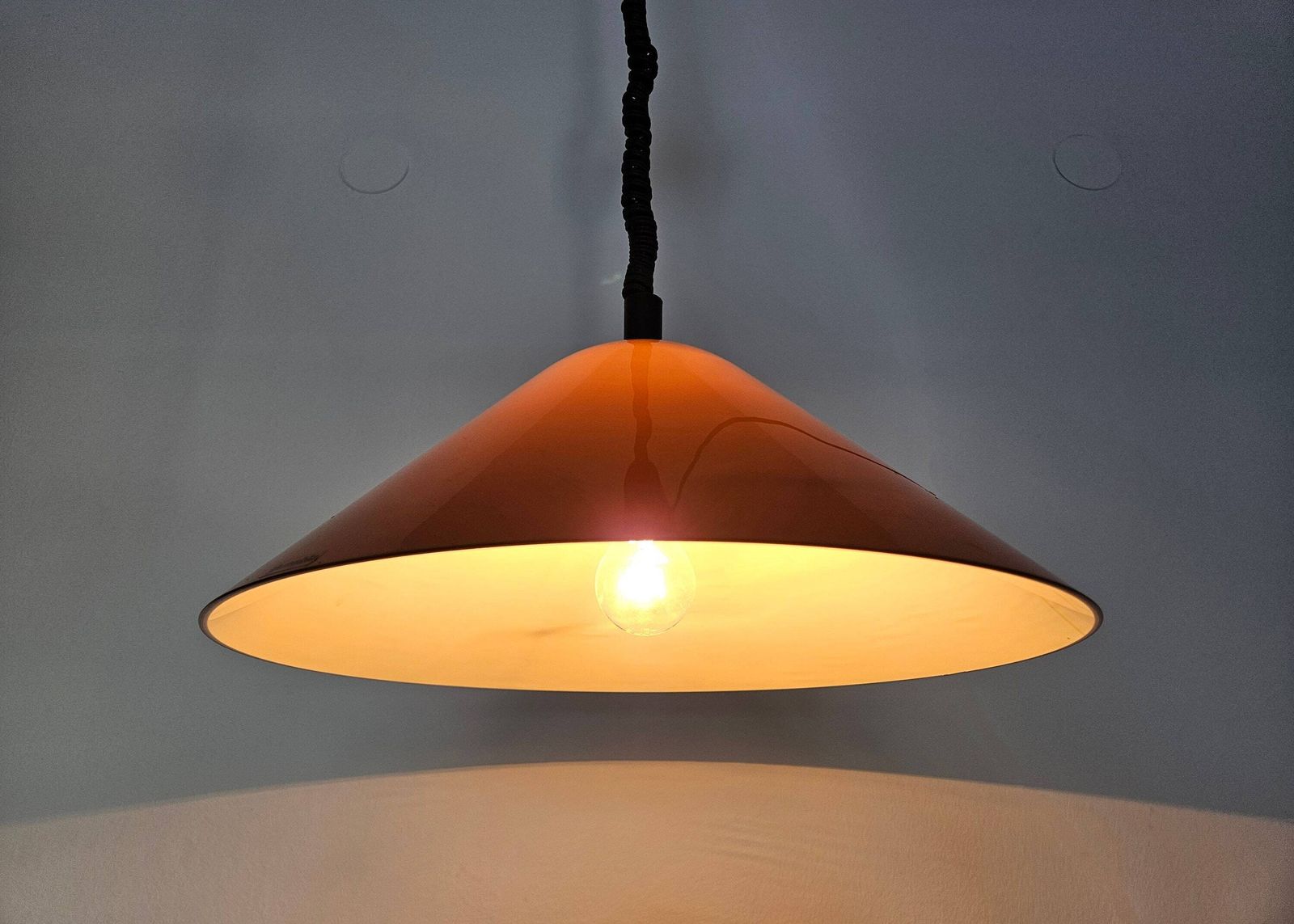 Vintage Guzzini Lamp, Space Age Lamp, Meblo For Guzzini, Plastic Lamp, Retro Light, Mid Century Modern Light, Mcm Lamp, Brown Lamp photo for sale