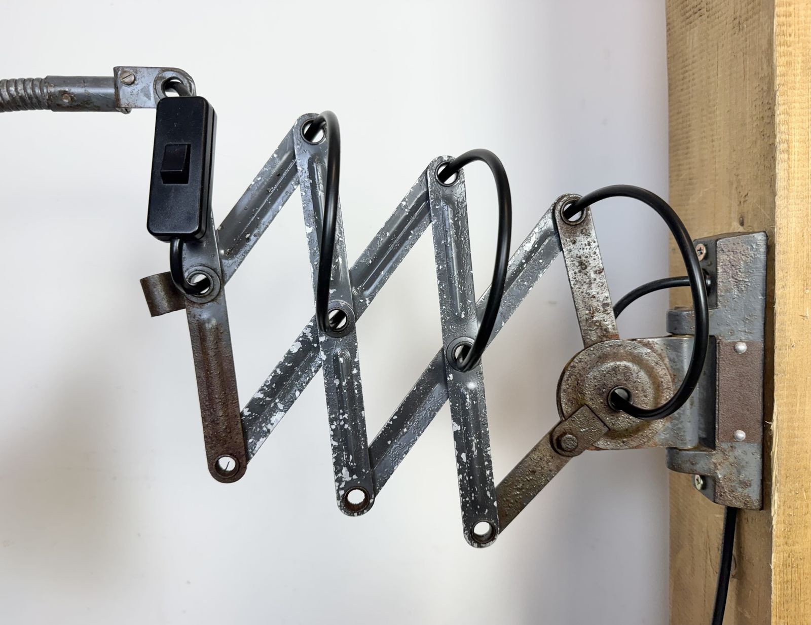 Grey Industrial Scissor Wall Lamp From Elektroinstala, 1960s photo buy