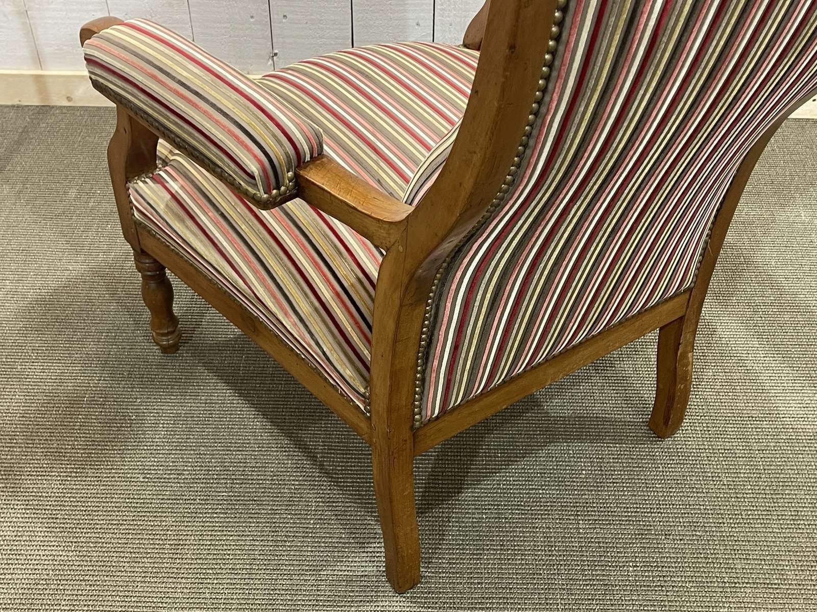 photo vinterior Late 19th Century Voltaire Armchair In Cherry Wood