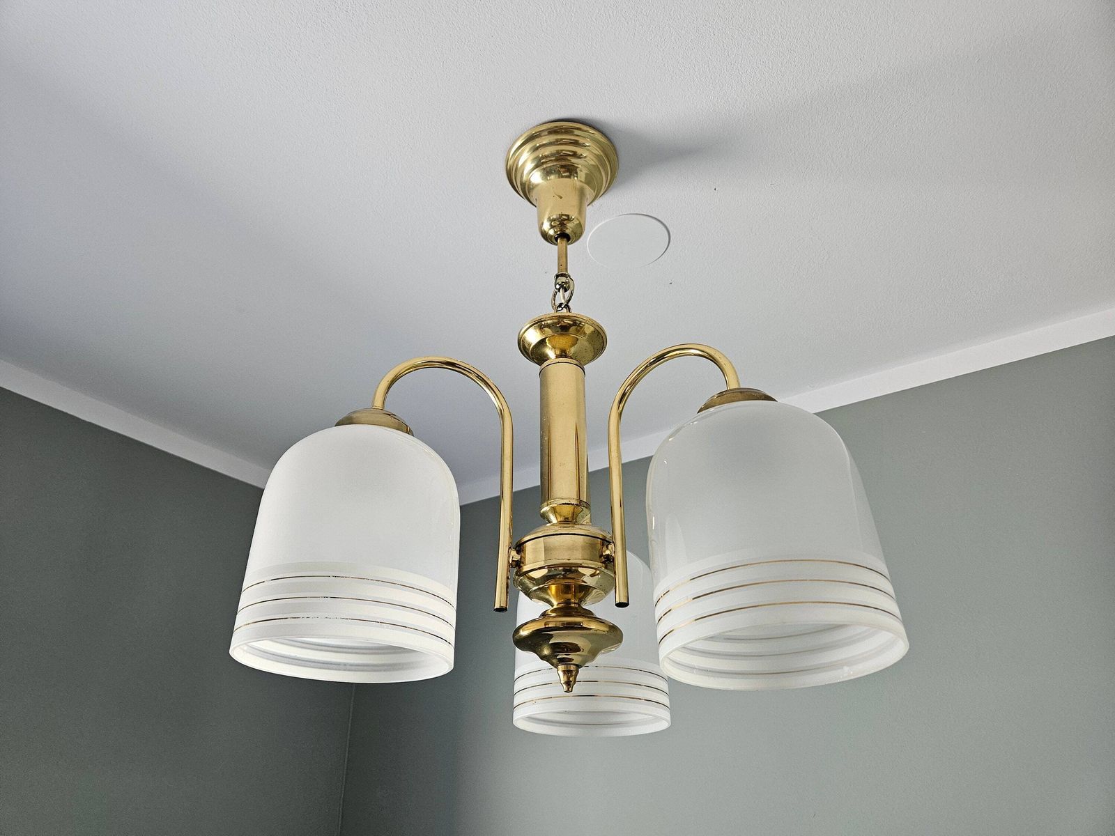Vintage Pendant Lamp, Brass Chandelier, 80's Yugoslavia, Ceiling Light, White And Gold Chandelier, Elegant Light Fixture, Hollywood Regency