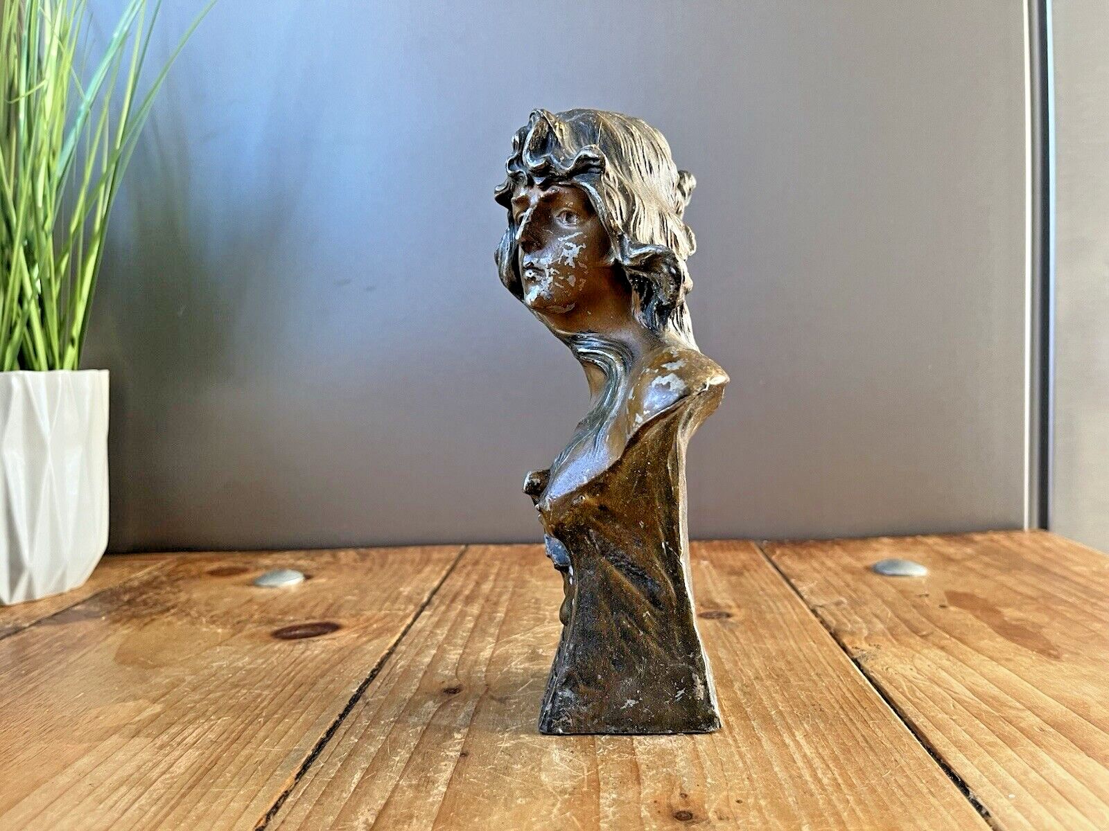 Art French Art Nouveau Bronzed Spelter Cleopatra Cleopatre Bust Statue Desk Ornament photo