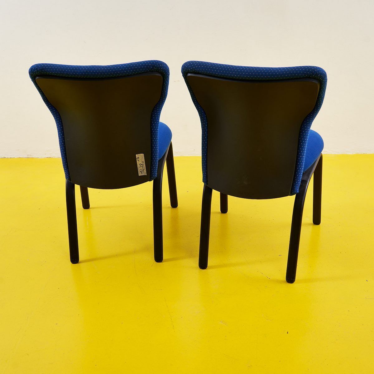 photo furniture Pair Of Armchairs Castelli Design By Emilio Ambasz