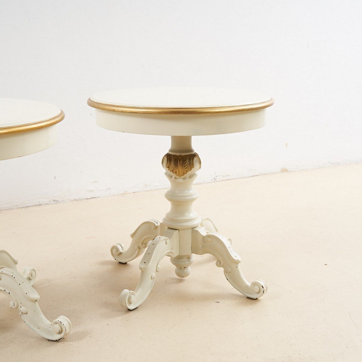 Pair Of White Lacquered Wooden Tables With Gold Details photo 700.0