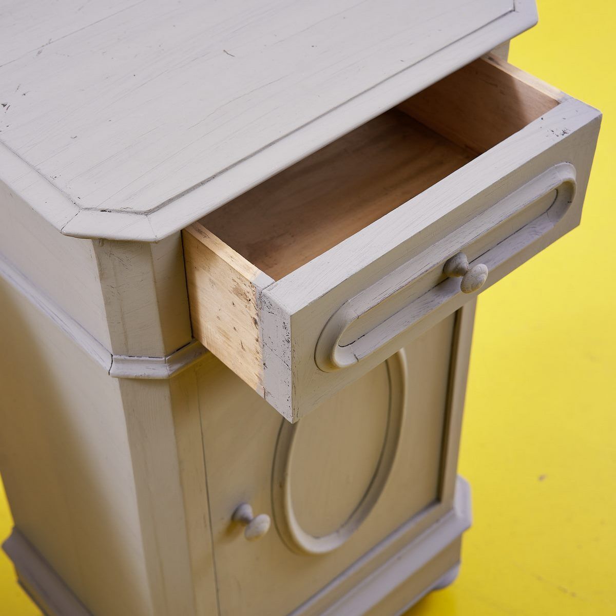 Pair Of 1930s Dove Grey Bedside Tables photo vinterior