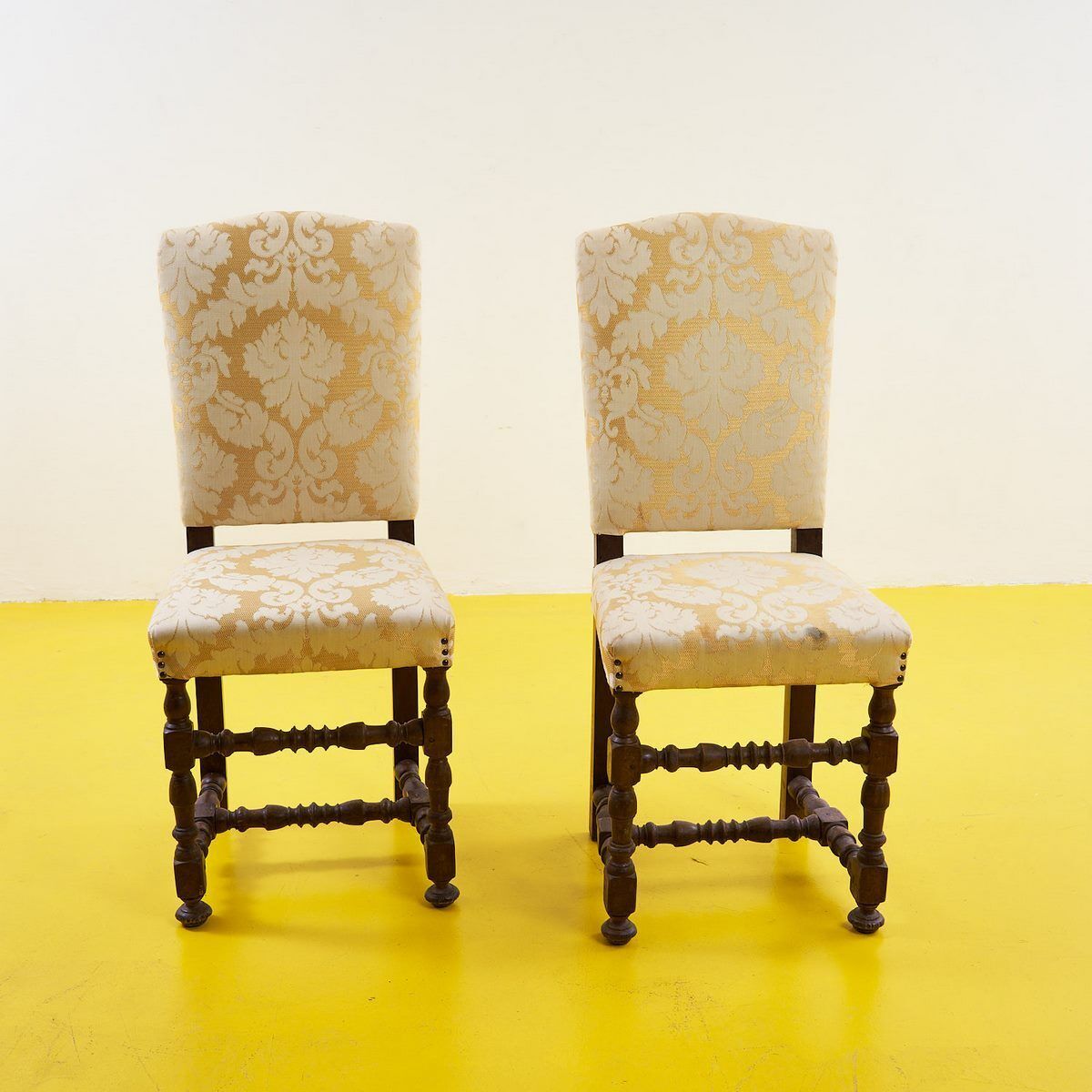 Pair Of Wooden Chairs A Rocchetto Bolognesi
