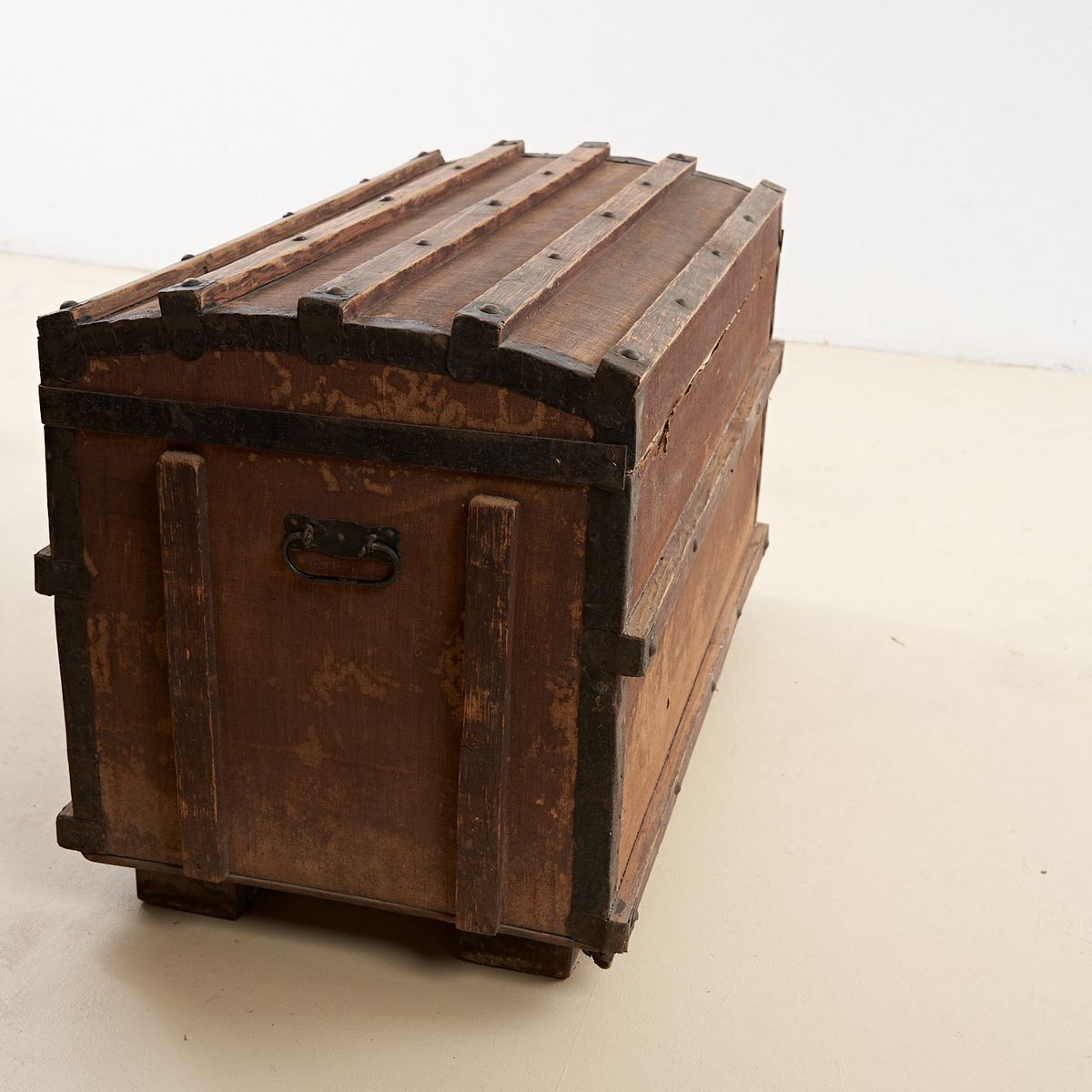 Antique Wooden Trunk, 1800s photo 525.0