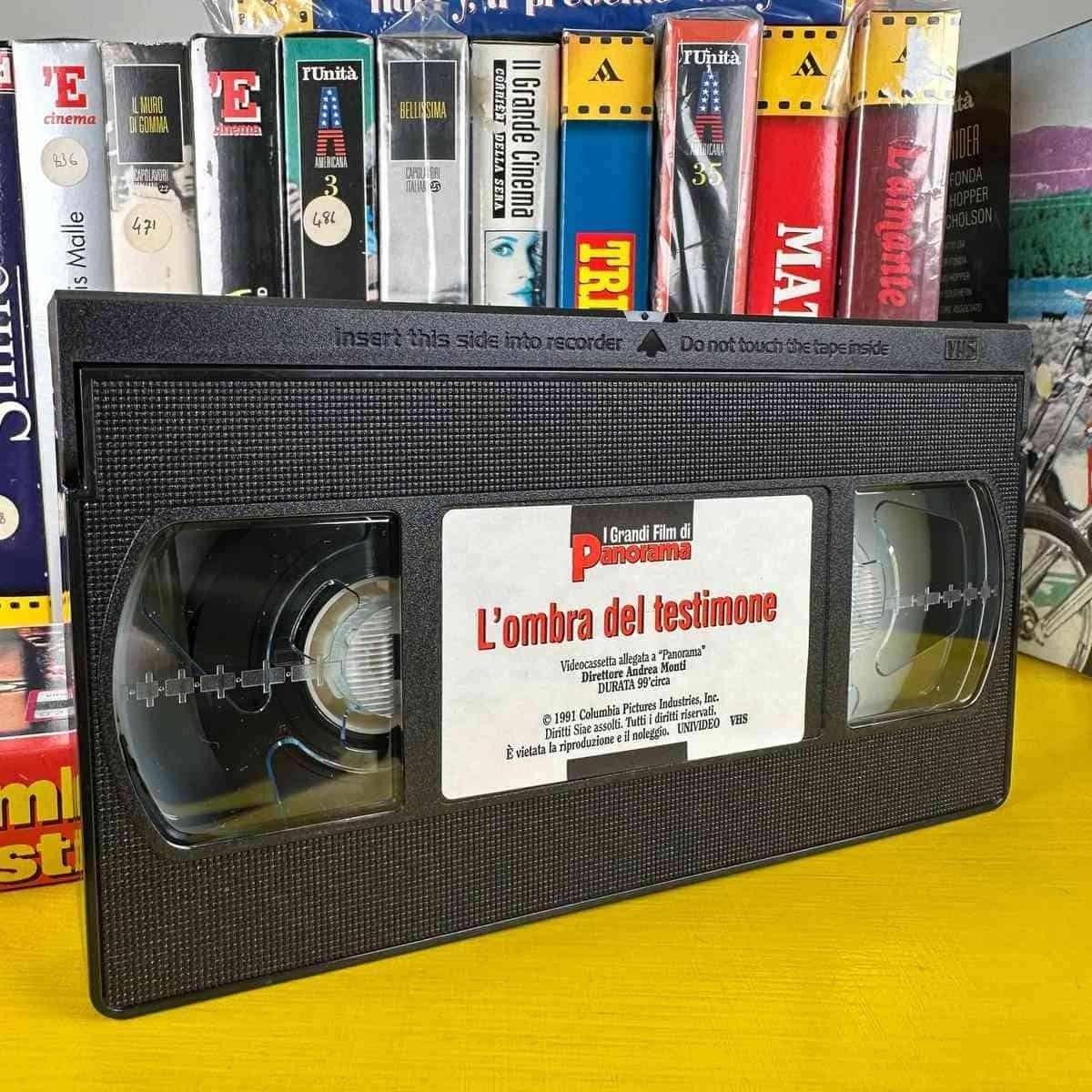 Vintage Vhs Movie Lot, 22 Pieces photo vinterior