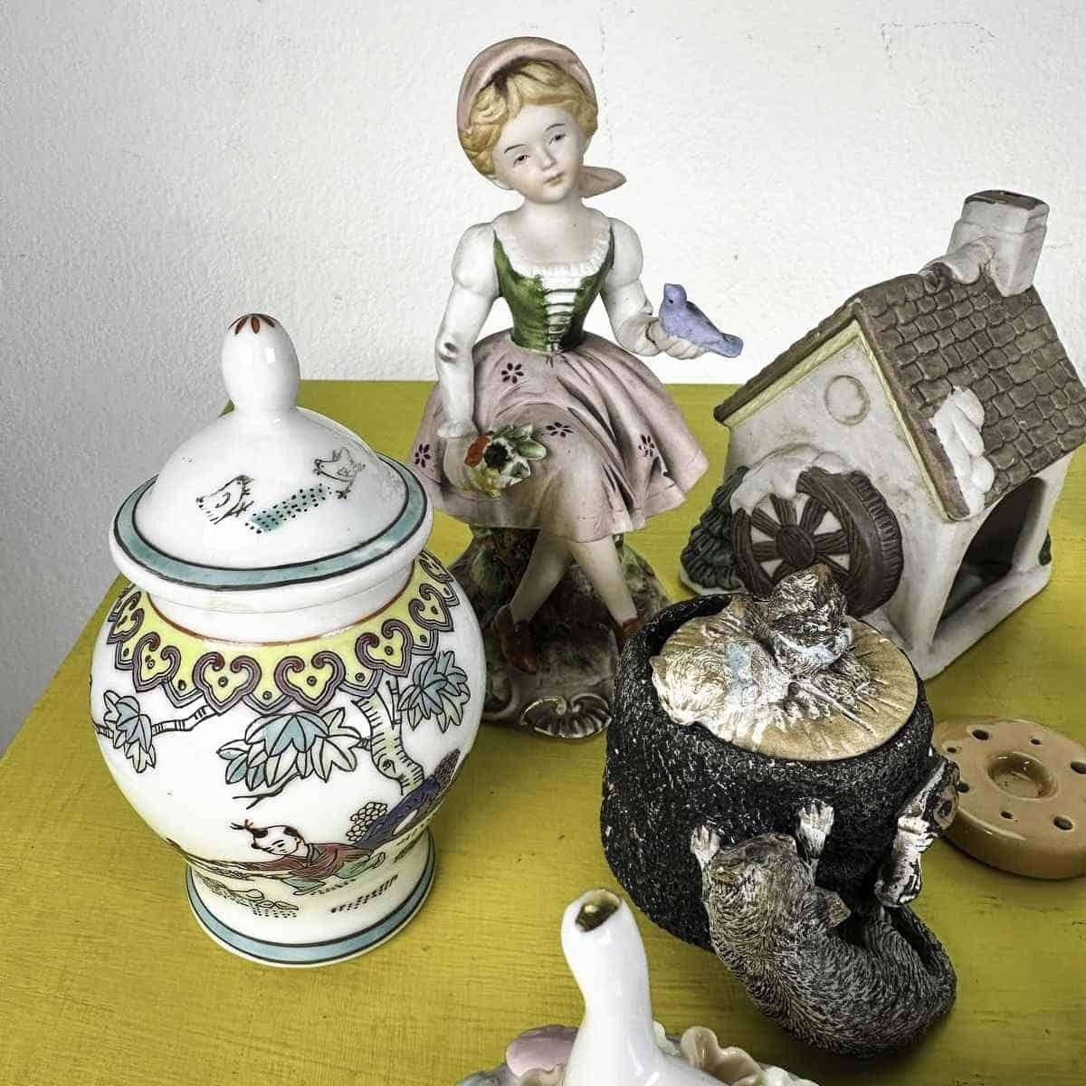 Mixed Ceramic Items Lot, 17 Pieces photo vinterior