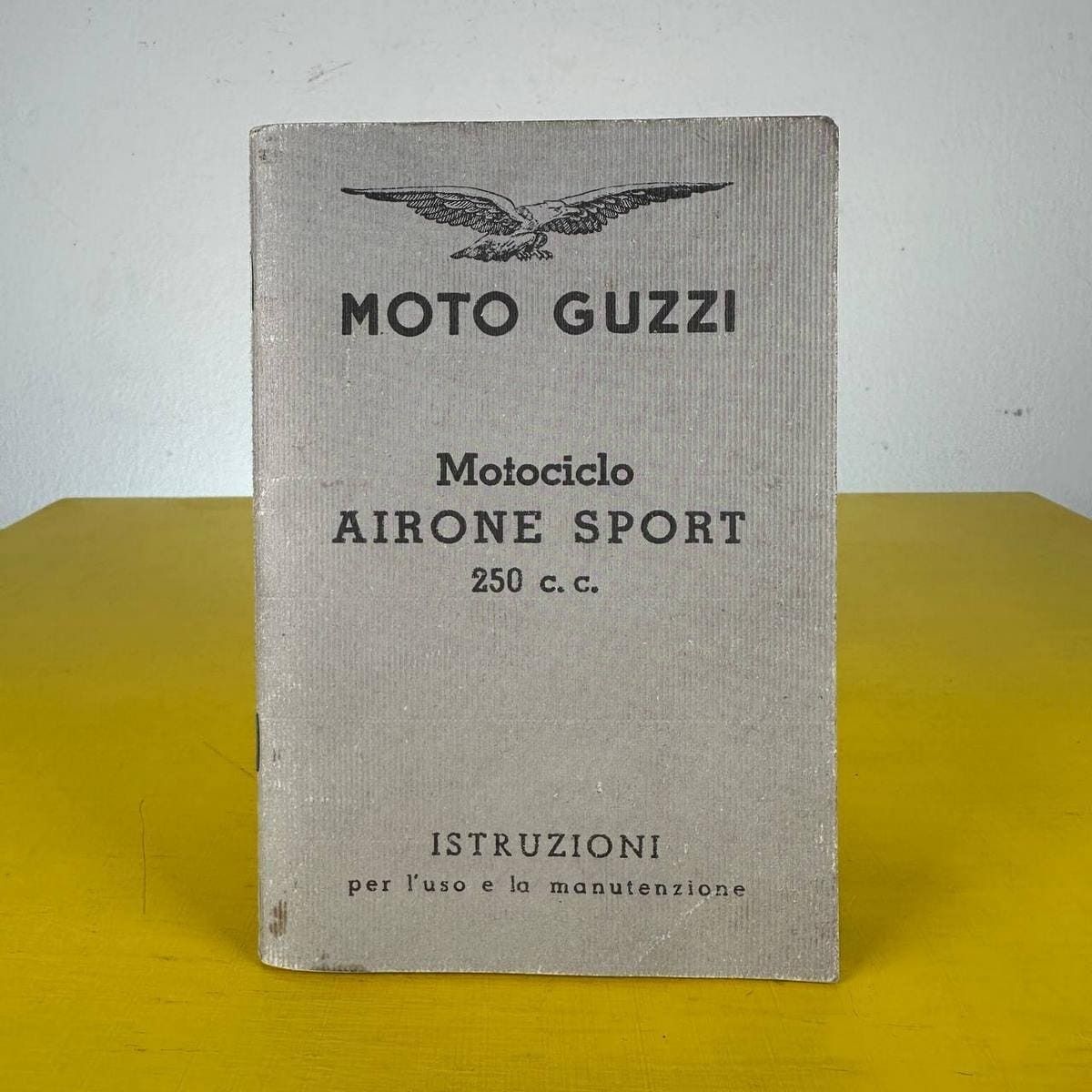 Instructions For Use And Maintenance Of Moto Guzzi Airone Sport