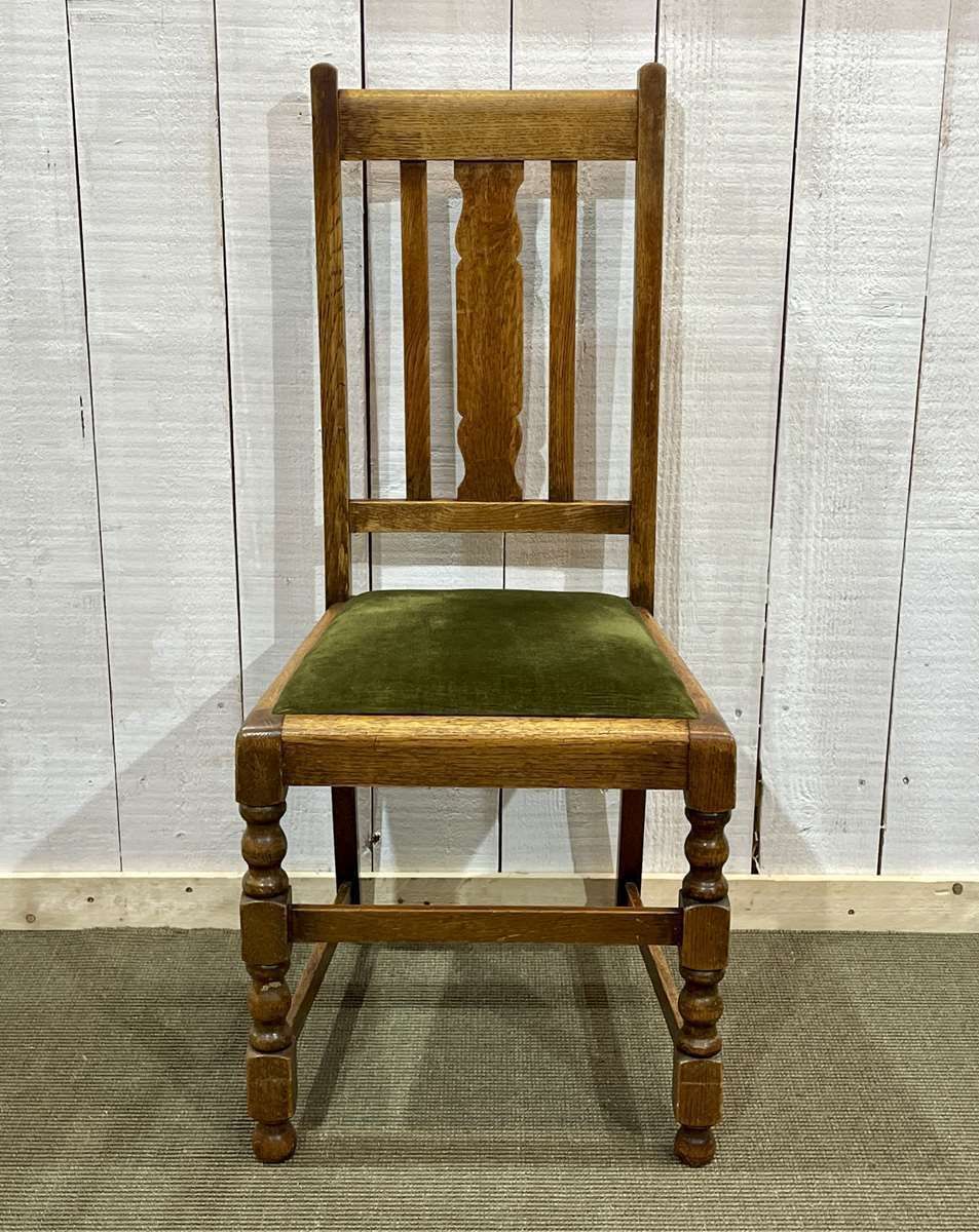 Set Of 4 English Oak Chairs From The 1930s photo vinterior