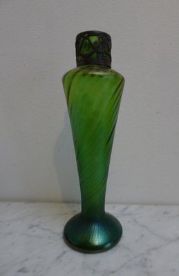 Art Nouveau Irisdescent Art Glass Vase photo for sale
