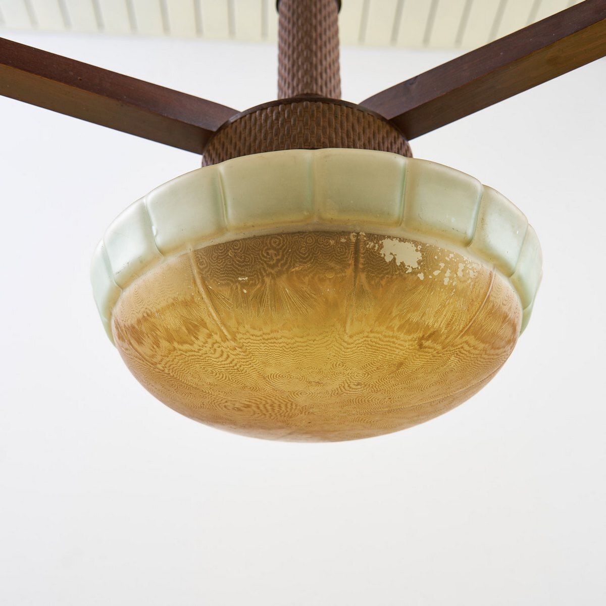 1940s Three Armed Wooden And Glass Chandelier photo vinterior