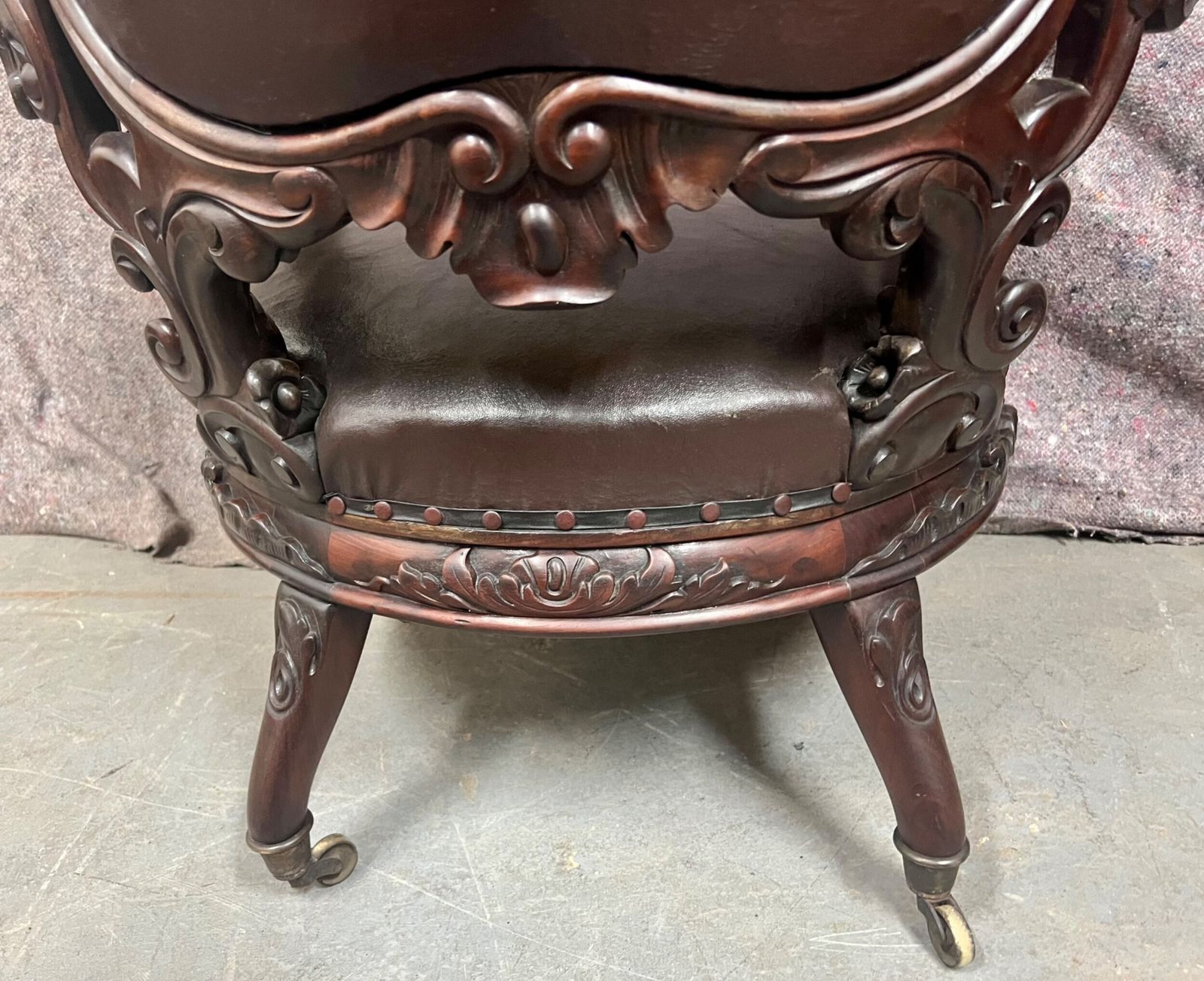 Superb Large Victorian Mahogany Armchair photo Furniture
