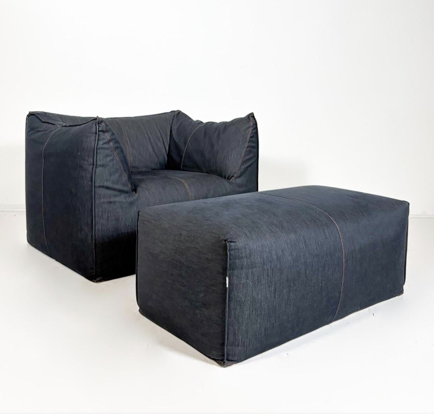 “Le Bambole” Armchair And Ottoman By Mario Bellini, Italy, 1970s photo 4800.0