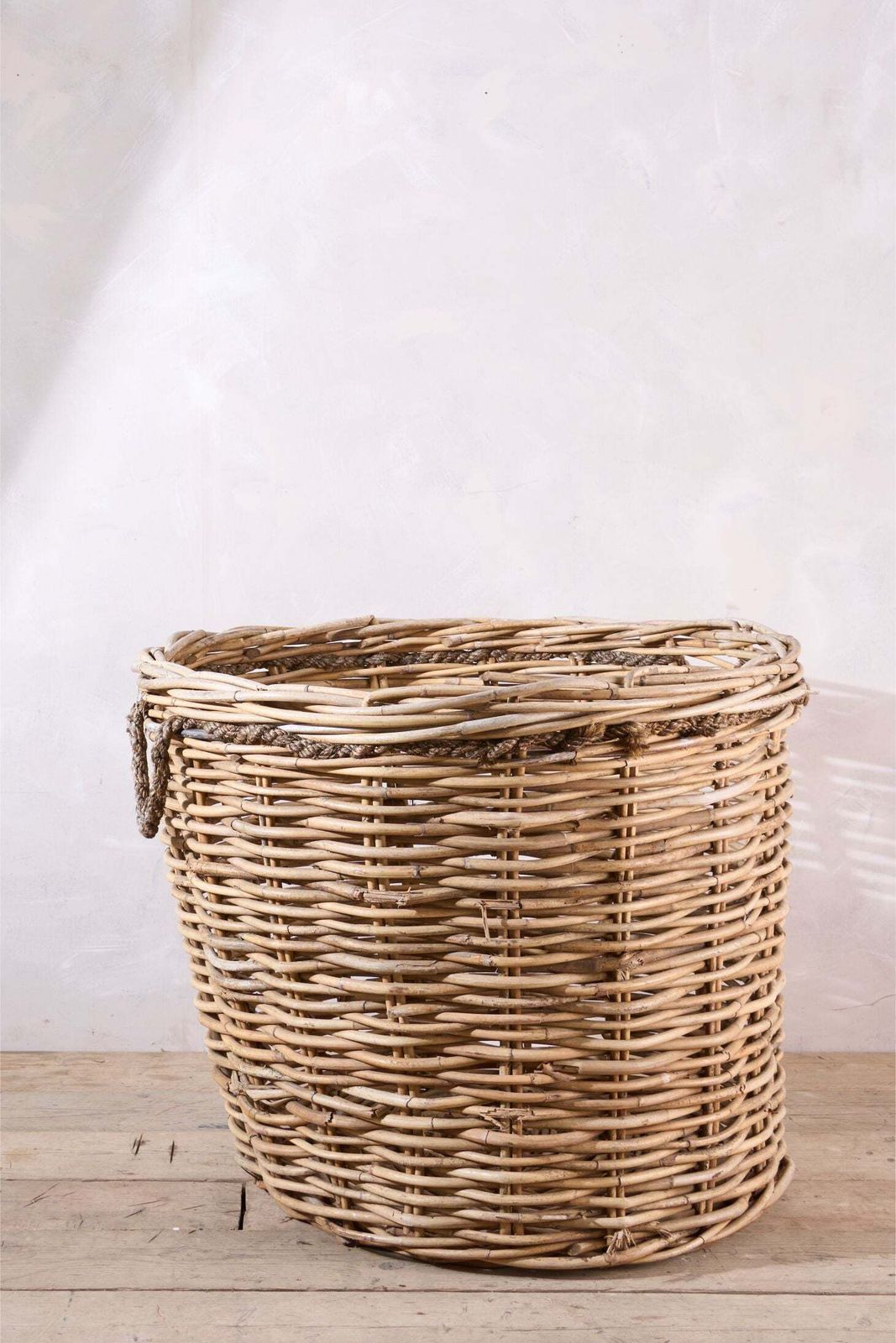 Huge Early 20th Century Wicker Mill Basket photo Home Decor