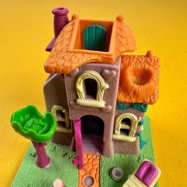 Polly Pocket Game Notre Dame And The Giraffe House photo Home Decor