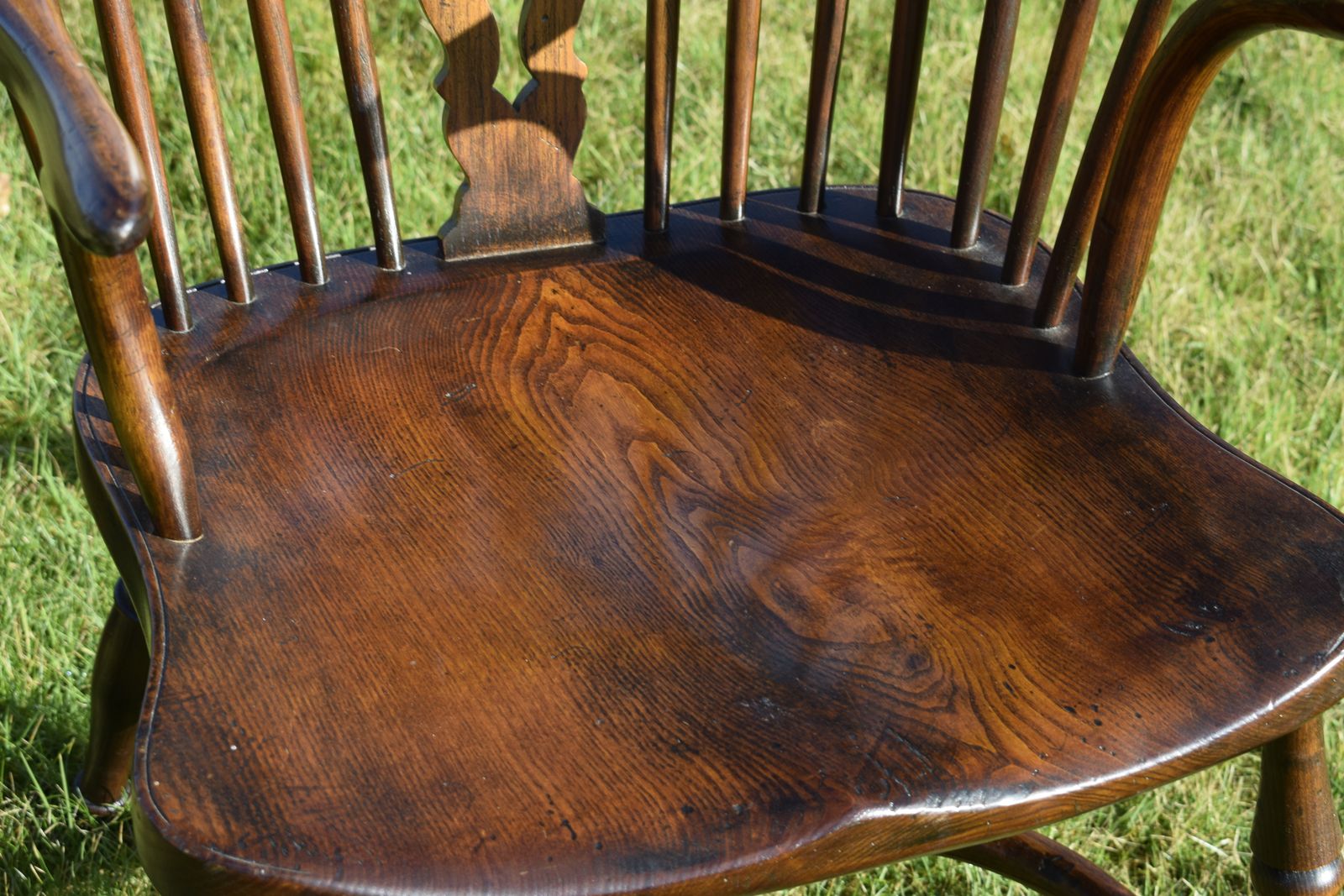 Antique Windsor Arm Chair, 1900s photo vinterior