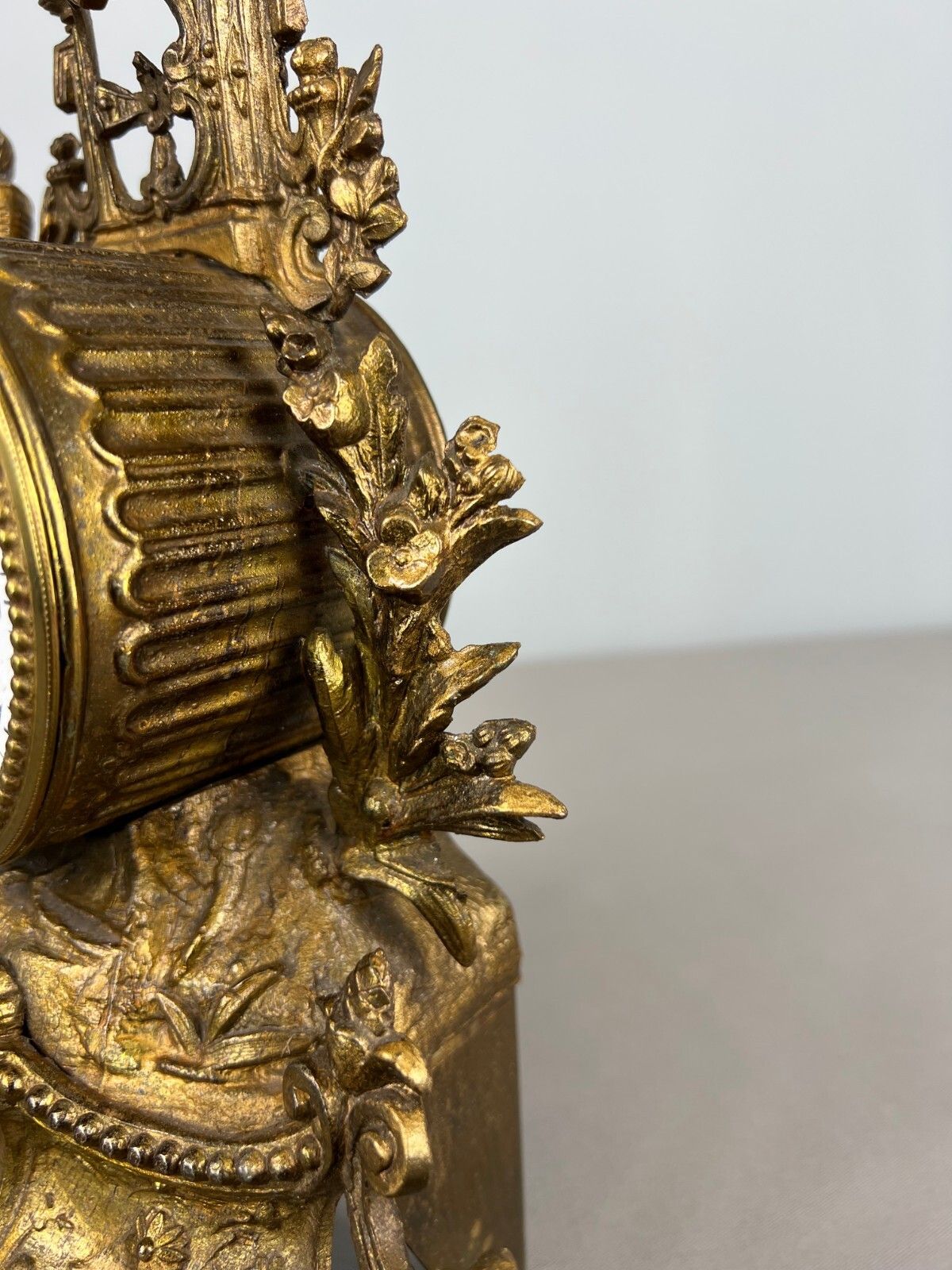 photo furniture Antique Japy Frères Mantel Clock – Gilt Bronze, 19th Century (Lot 3602)