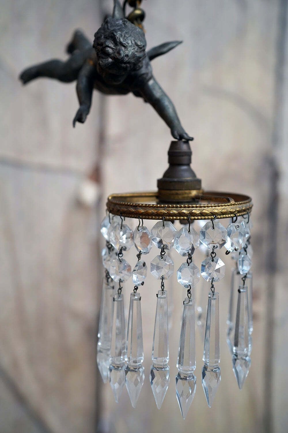 An Early 20thc Pair Of Spelter And Prism Glass Hanging Putti Pendants C.1900 10 photo vinterior