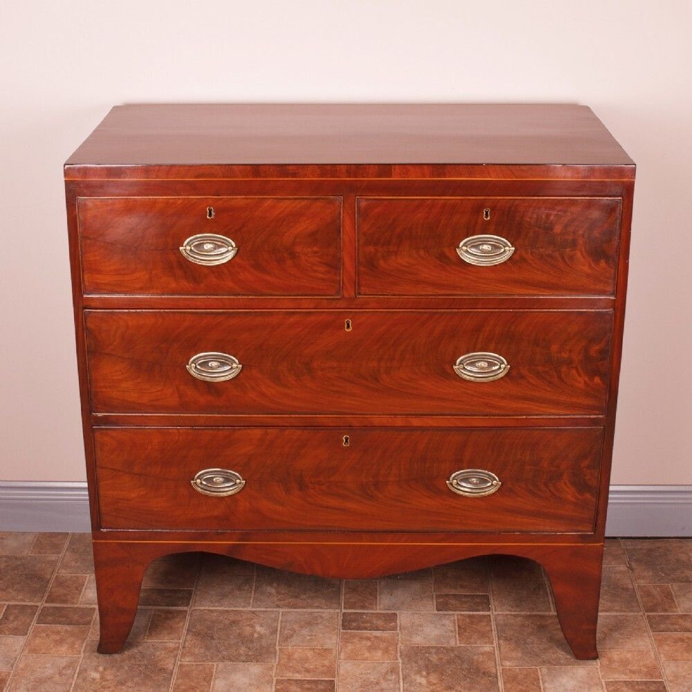 19th Century Compact Mahogany Chest Of Drawers