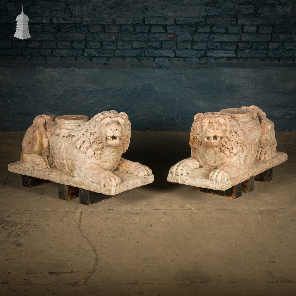 Marble Recumbent Lions Pair – 13th C Rosso Verona Architectural Sculptures