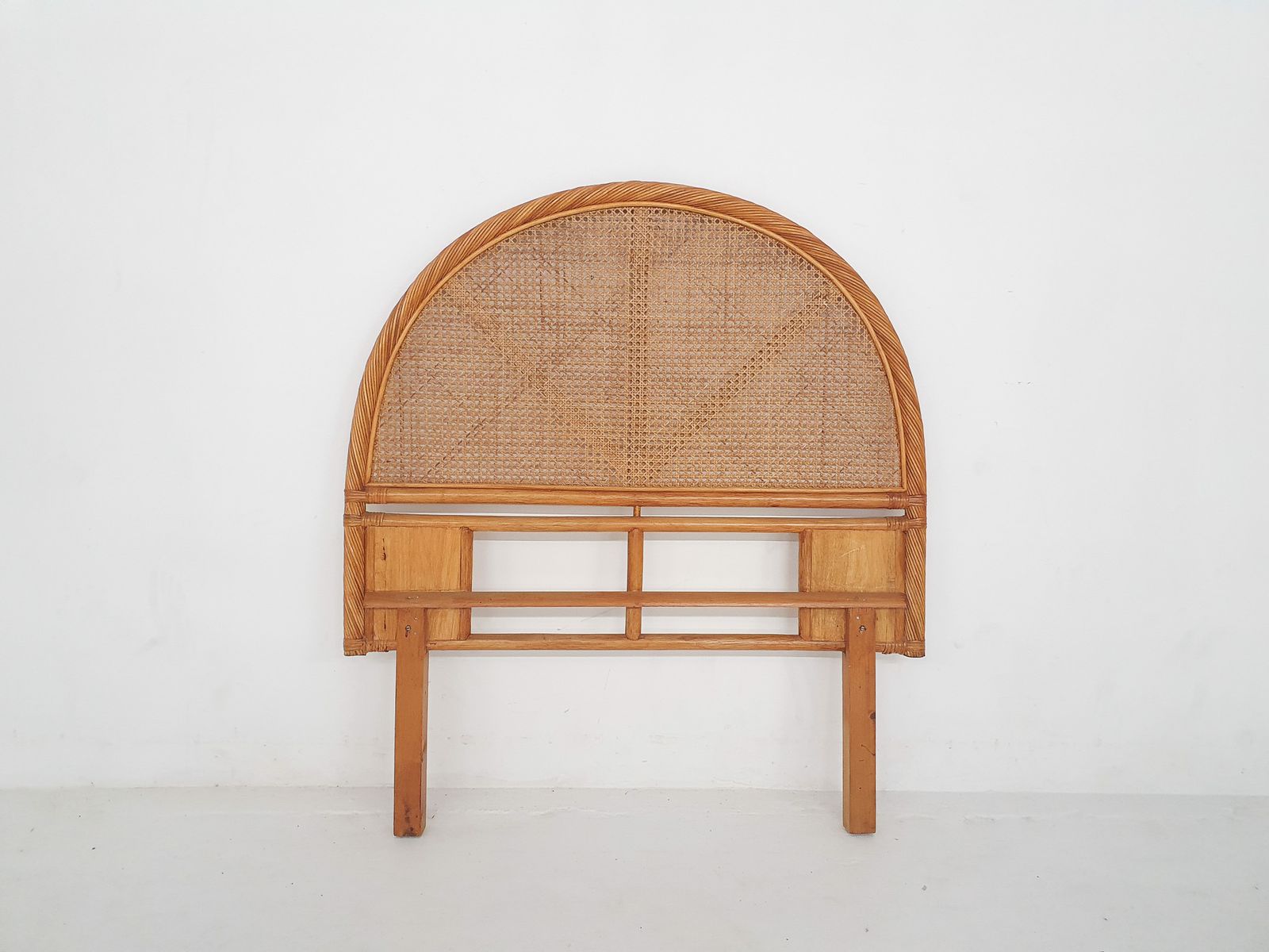 Mid Century Rotan Hoofdbord, Jaren 1970