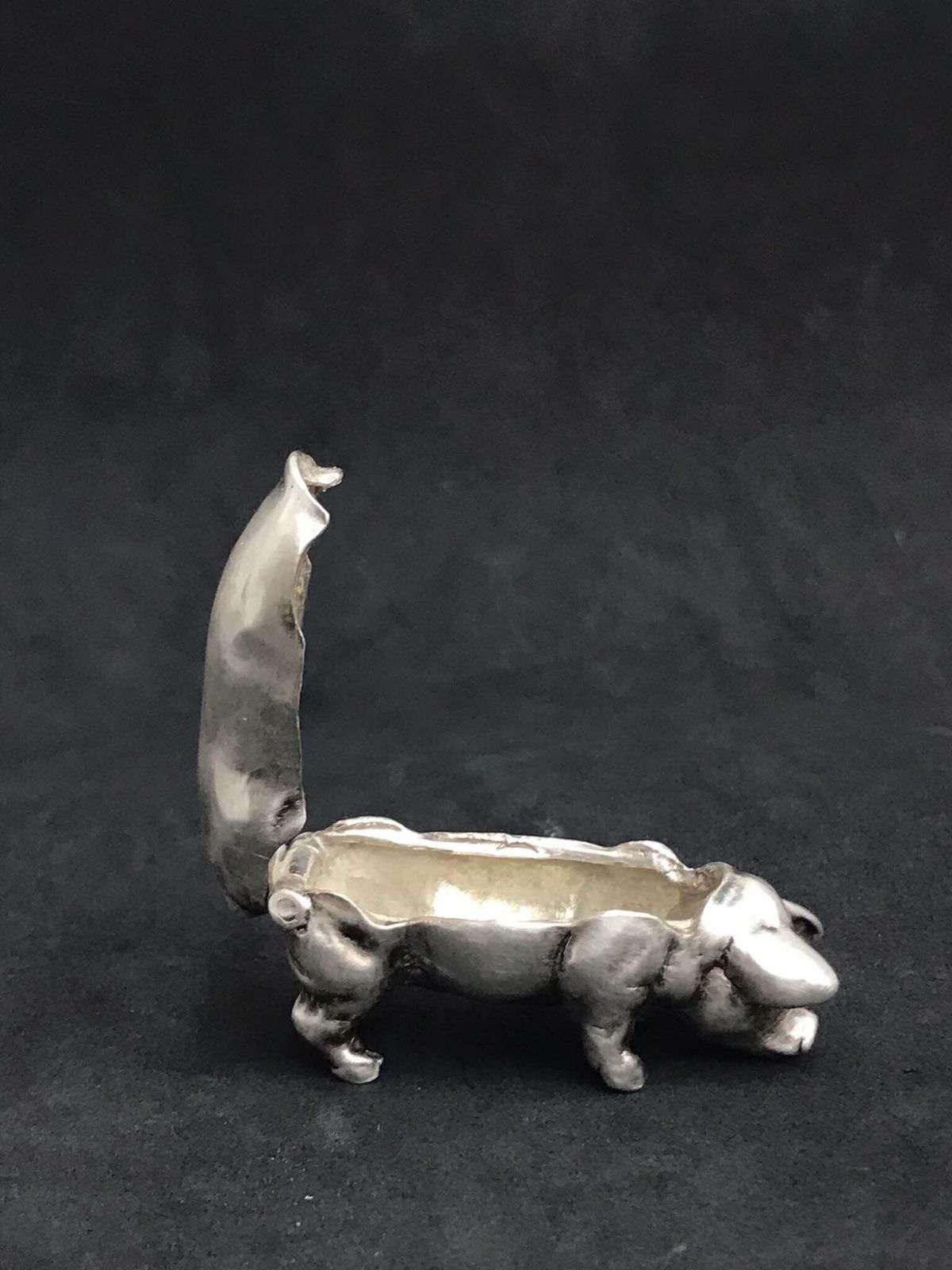 Buccellati Sterling Pill Box Pig Shaped Italian Design Jewelry Early XX Vintage Signed Mario Buccellati Box Collection Luxury Gift photo vinterior