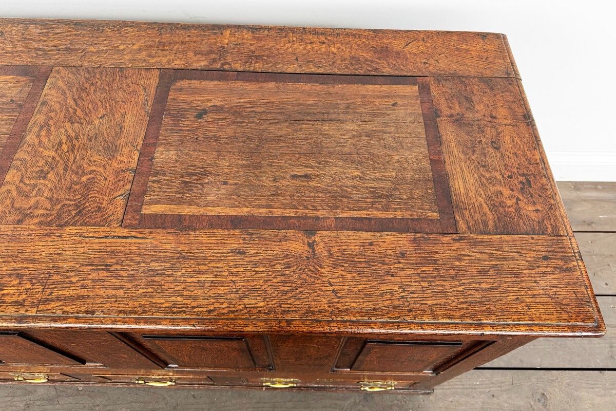 Antique 18th Century Georgian Oak Crossbanded Mule Chest photo vintage