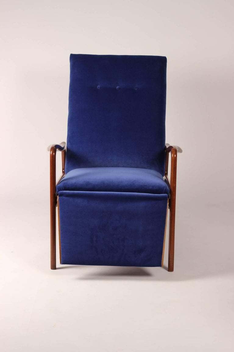 Mid Century Modern Reclining Lounge Chair By Greaves And Thomas photo Furniture