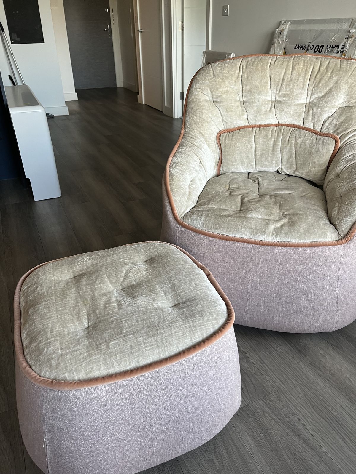 Swan Italy Ciprea Swivel Base Chair And Footstool