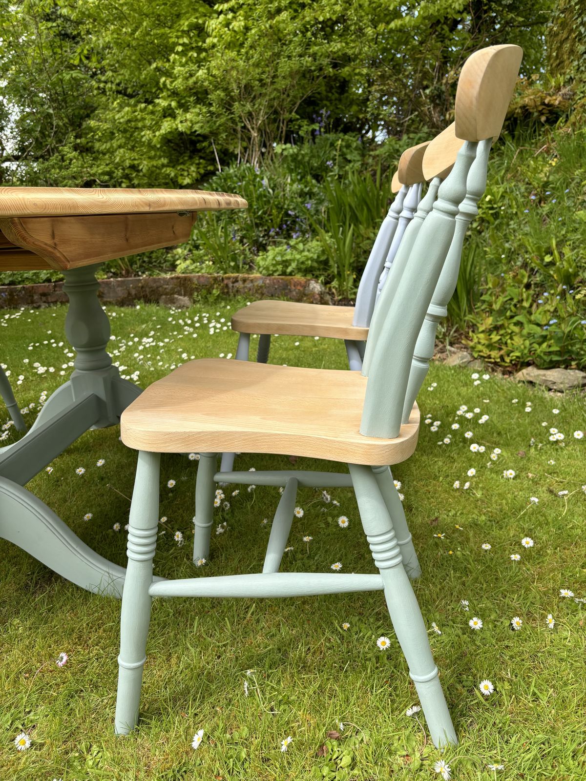 Rustic Kitchen Table And Chairs photo furniture