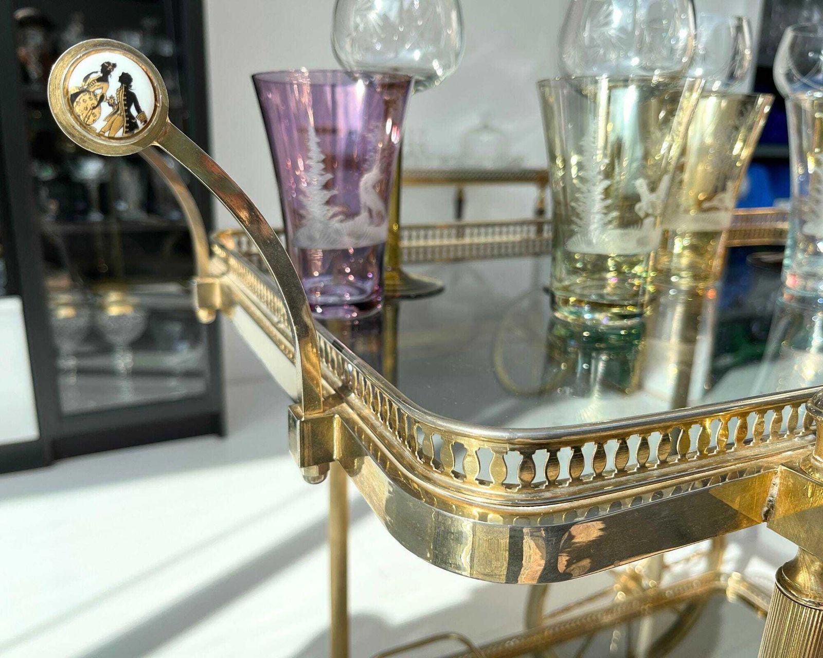Barkar | 1 Stuk | Moody Glas En Flessenhouder | Grote En Kleine Wielen photo 2027.0