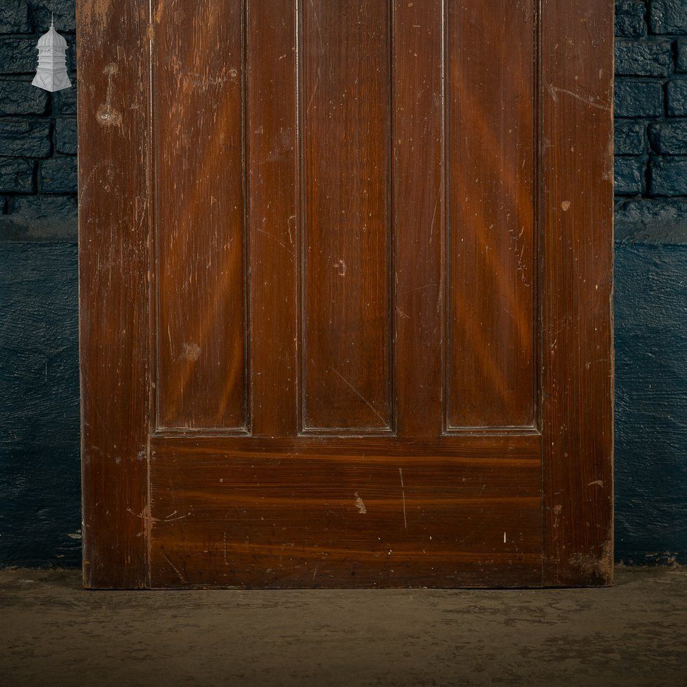 180.0 1930s Panelled Door, 4 Panels   White Painted And Faux Woodgrain photo