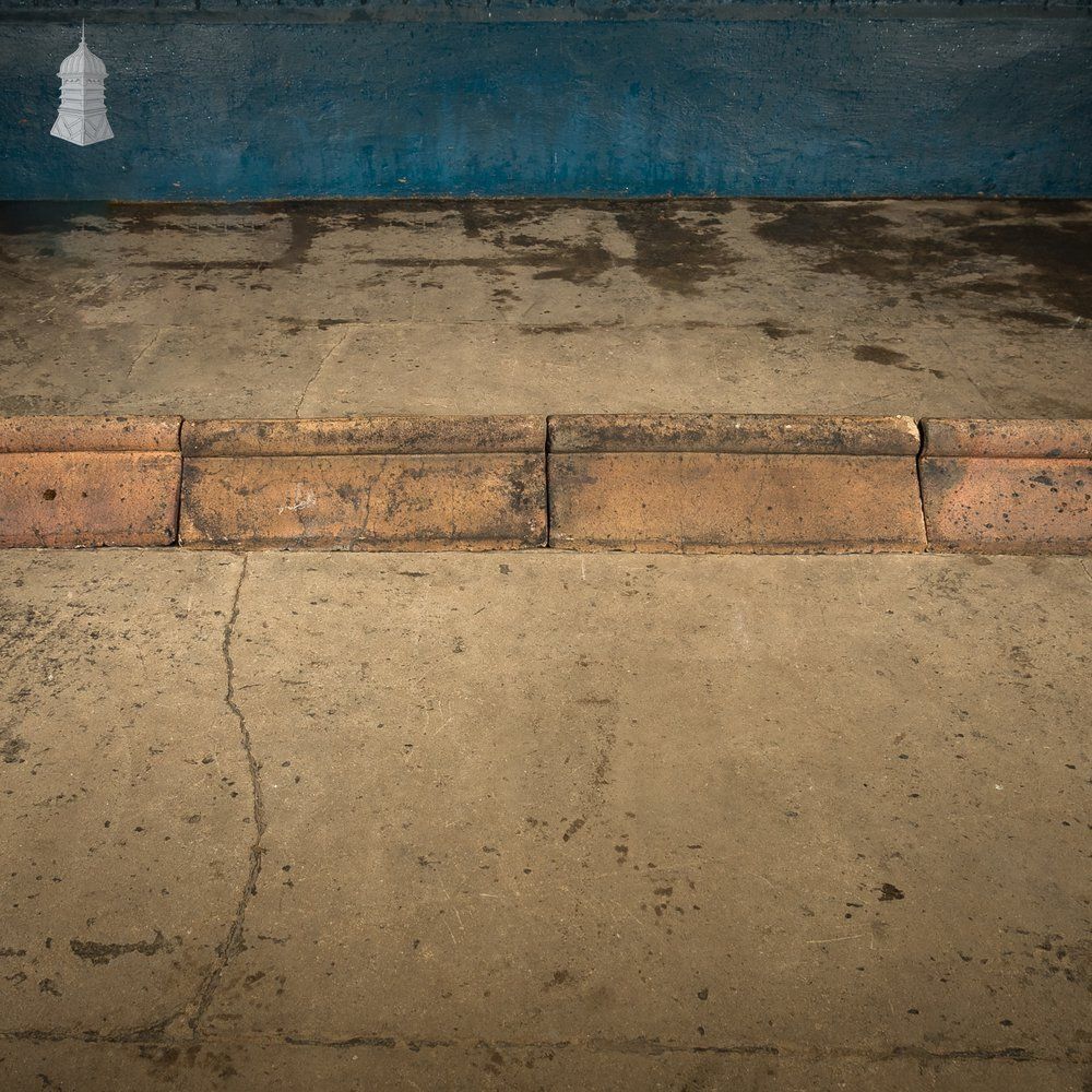photo for sale Roll Top Ridge, 90°   Pitch Angle 40°   A Run Of 5.4 Metres