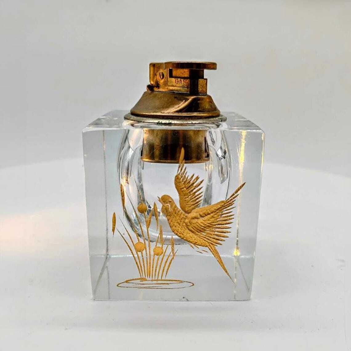 1960s Stunning Lighter In Murano Glass By Pagnin & Bon With Handcrafting 24k Gold Finishing. Made In Italy. photo furniture