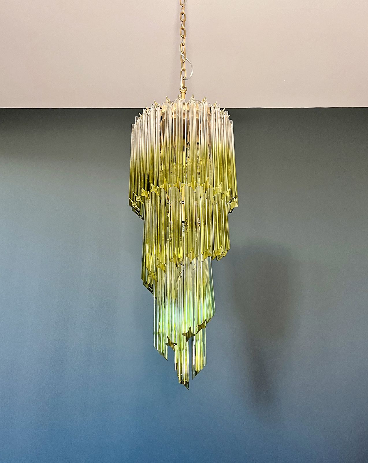 Murano Glass Spiral Chandelier – 54 Quadriedri Shaded Green Prisms photo 1325.0