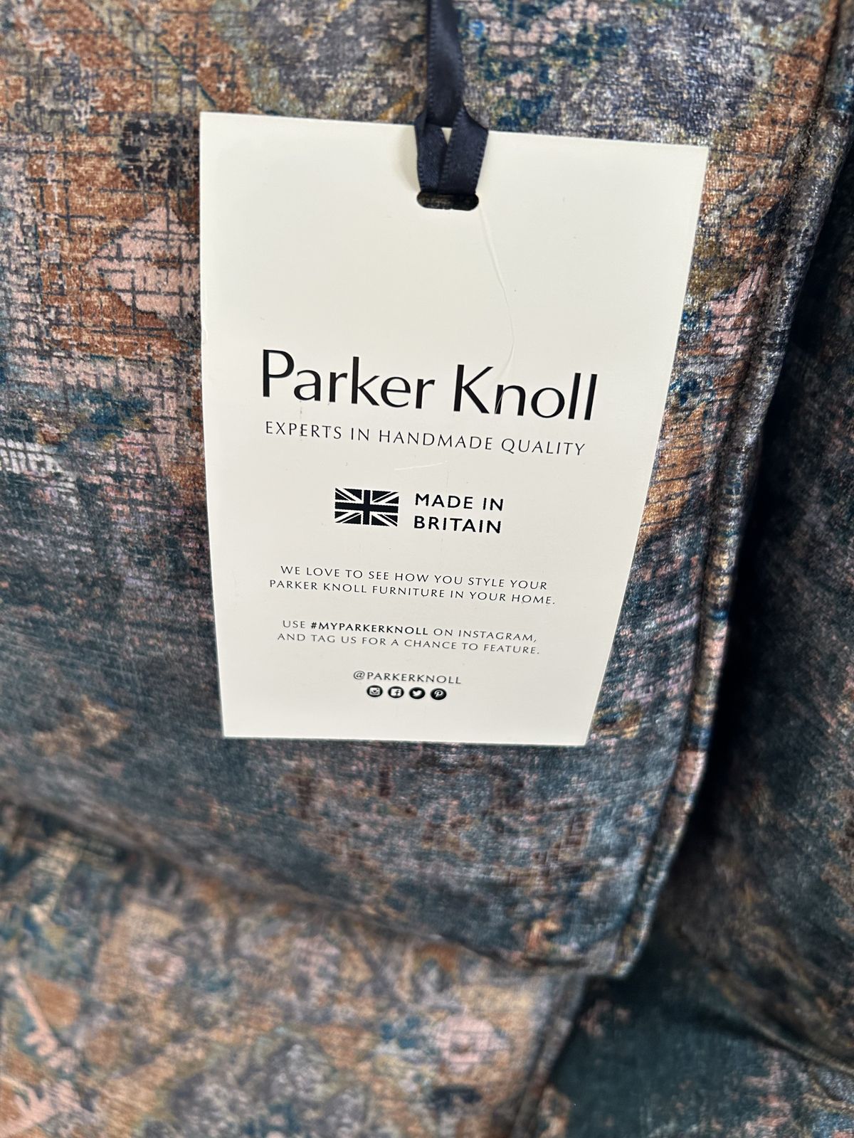 Parker Knoll Armchair, Very Little Wear And Tear As The Owner Covered This Chair With Throws photo buy